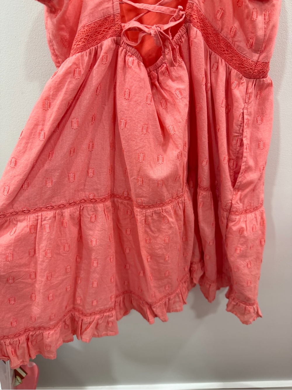 American Eagle Coral Eyelet Tiered Summer Dress Size Medium - Picture 6 of 6